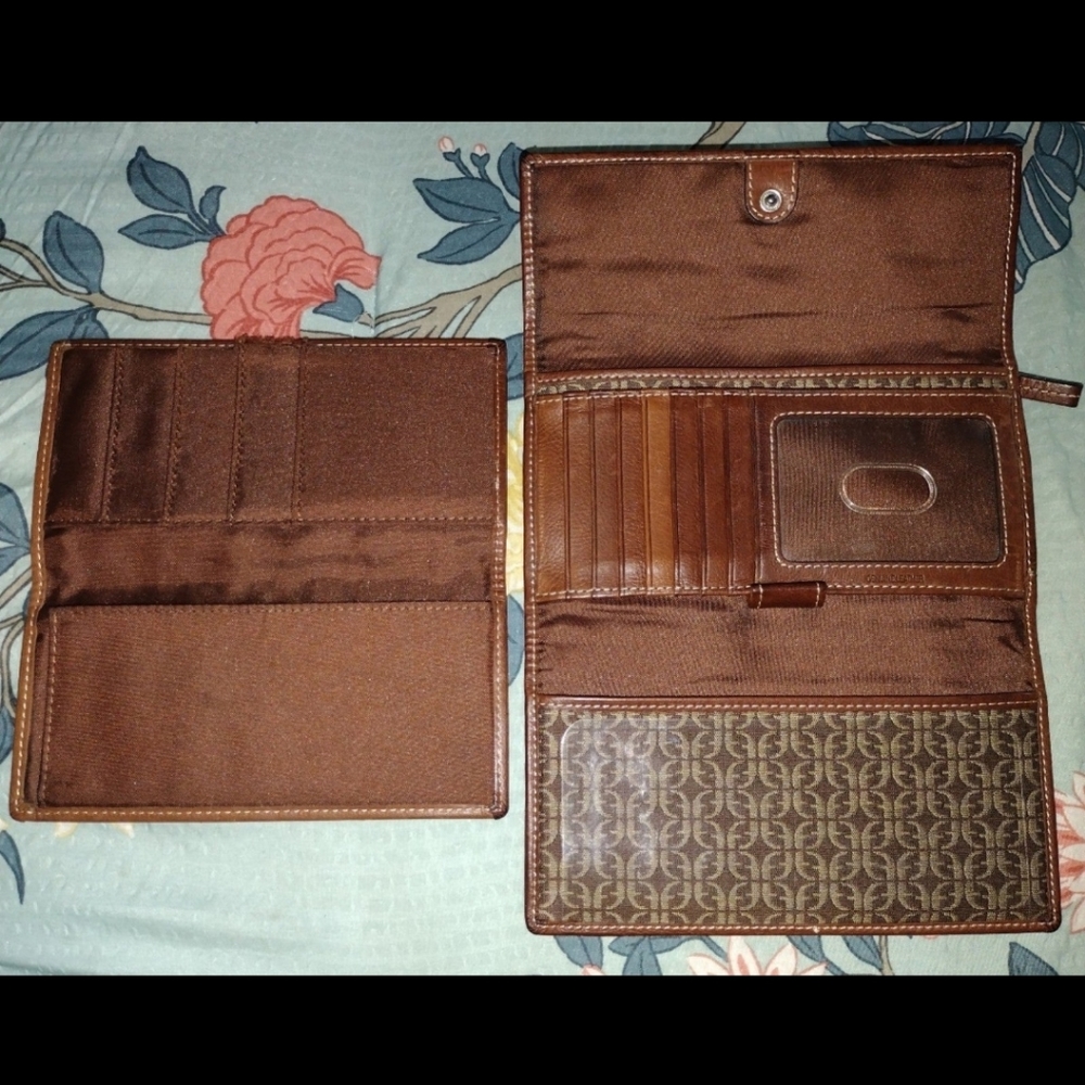 Wallet - Picture 4 of 12